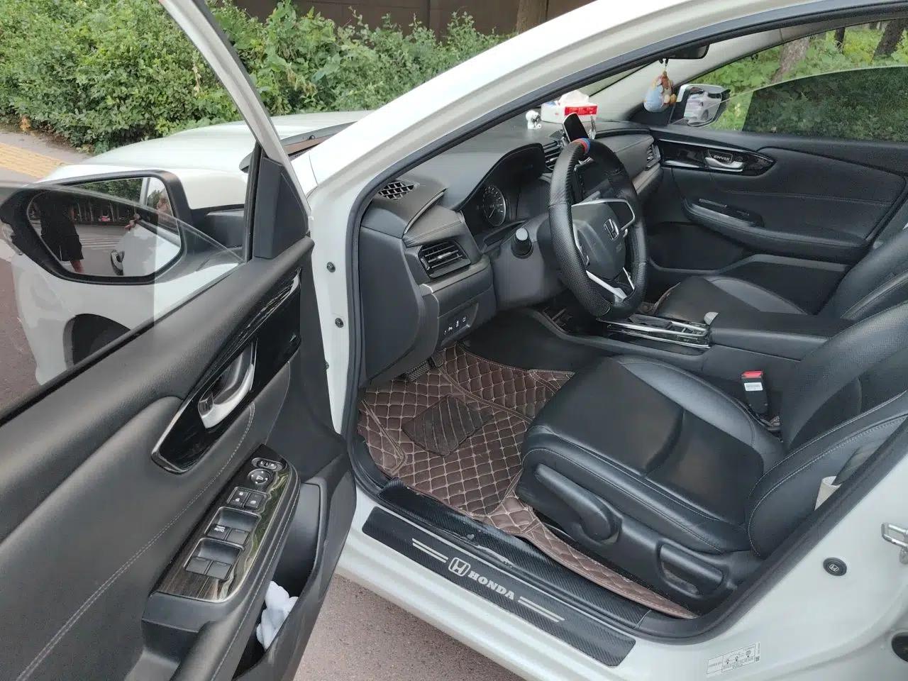 Honda Envix 2019 180TURBO CVT Enjoyment Edition China VI — миниатюра 16
