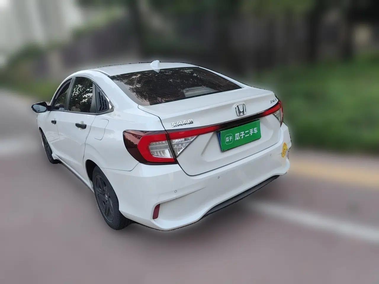 Honda Envix 2019 180TURBO CVT Enjoyment Edition China VI — миниатюра 4