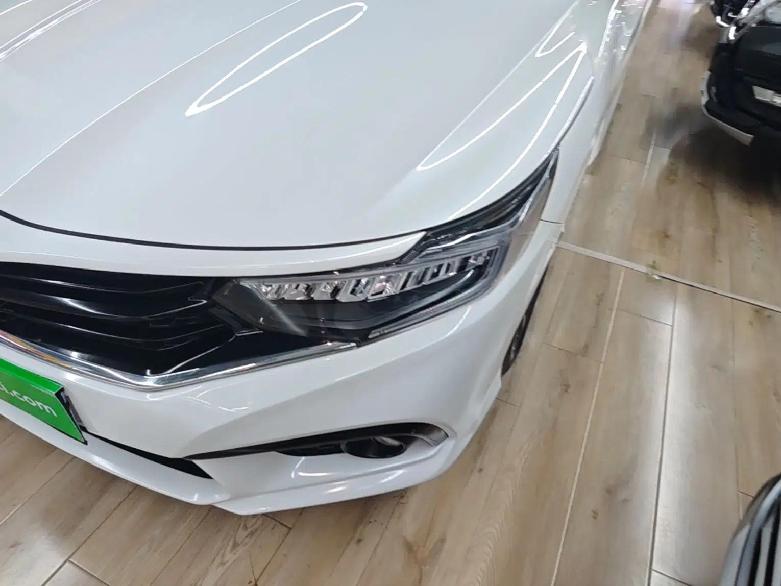 Honda Envix 2019 180TURBO CVT Enjoyment Edition China V — миниатюра 8
