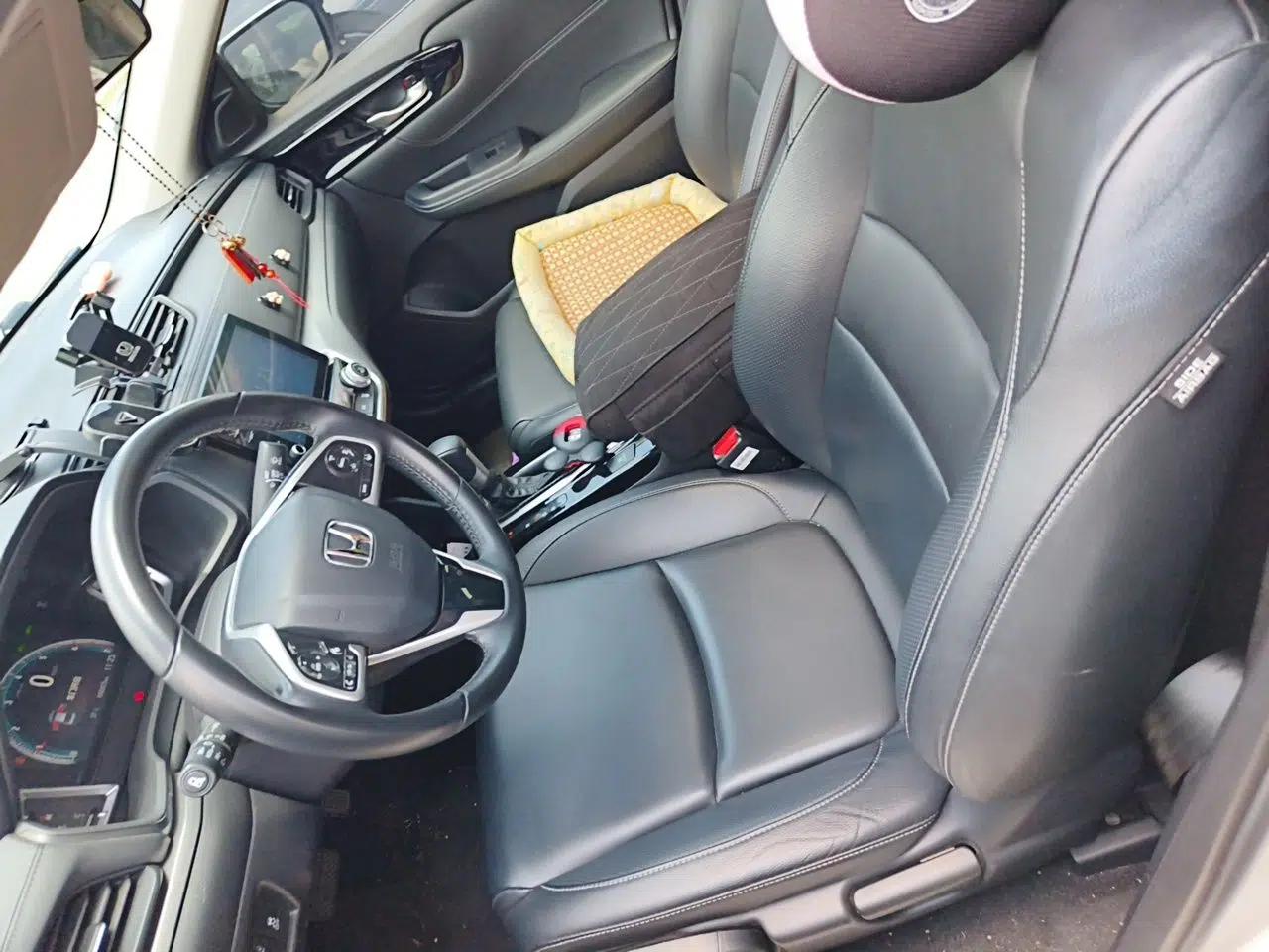 Honda Envix 2019 180TURBO CVT Prestige Edition China VI — миниатюра 15