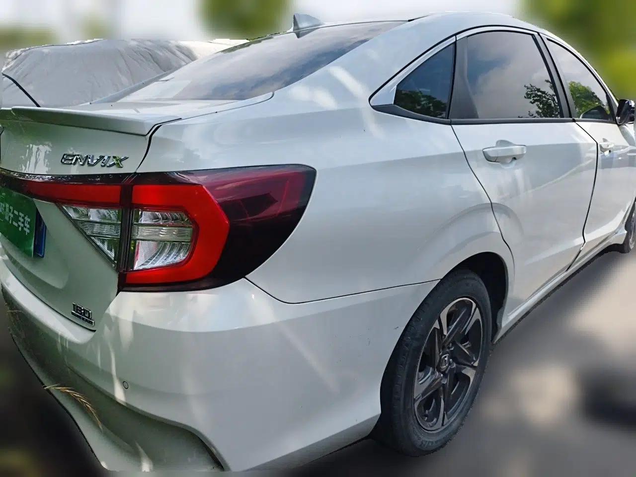 Honda Envix 2019 180TURBO CVT Prestige Edition China VI — миниатюра 6