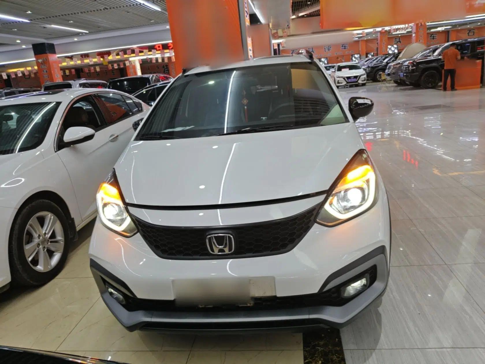 Honda LIFE 2021 1.5L CVT CRO-S Fun Edition — миниатюра 2