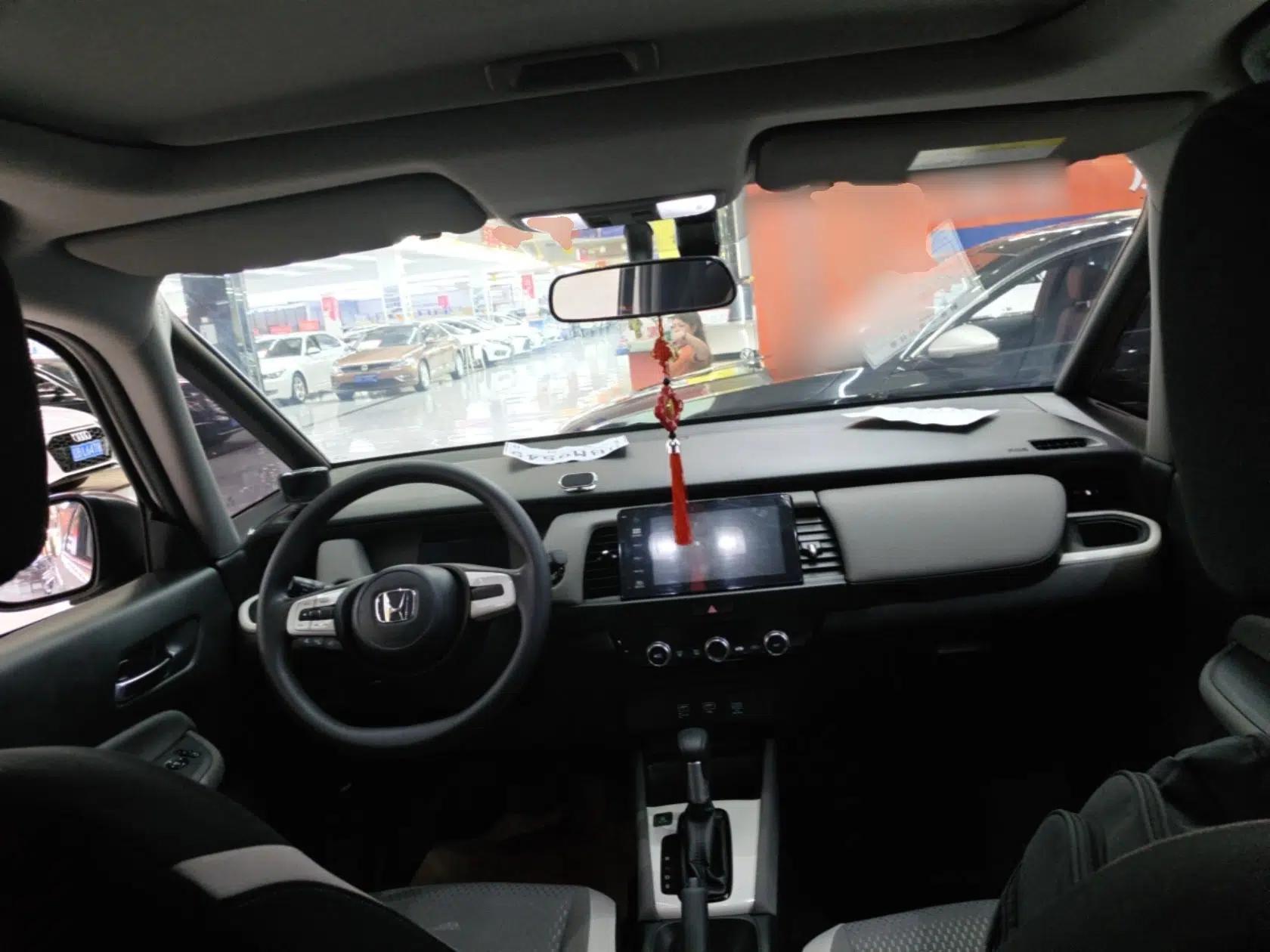 Honda LIFE 2021 1.5L CVT CRO-S Fun Edition — миниатюра 12