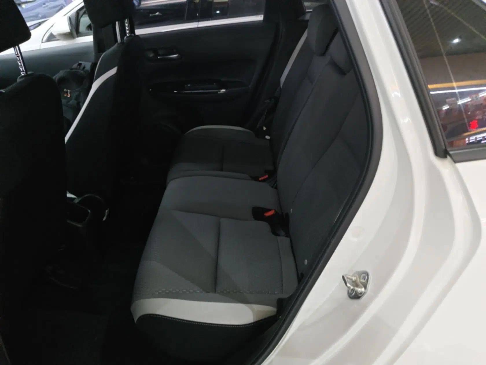 Honda LIFE 2021 1.5L CVT CRO-S Fun Edition — миниатюра 20