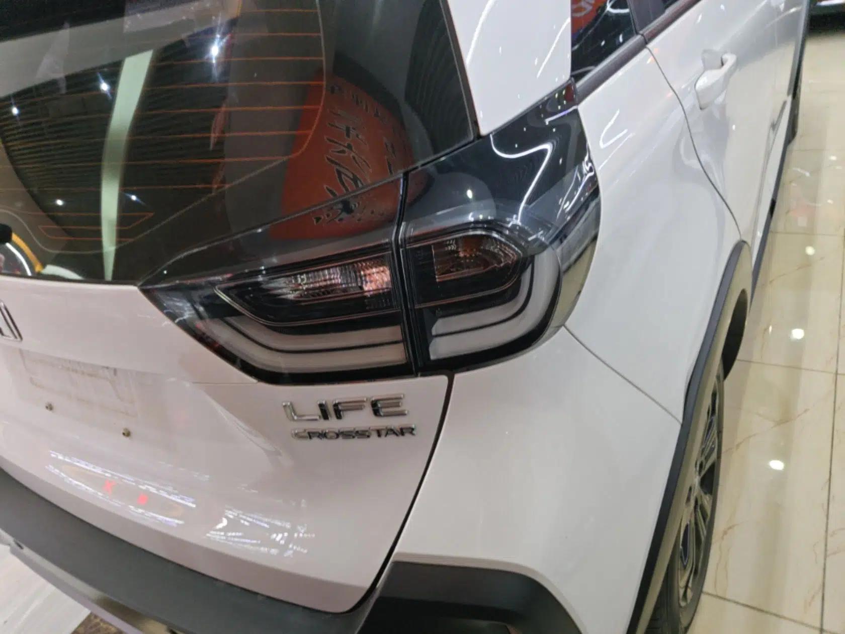 Honda LIFE 2021 1.5L CVT CRO-S Fun Edition — миниатюра 9