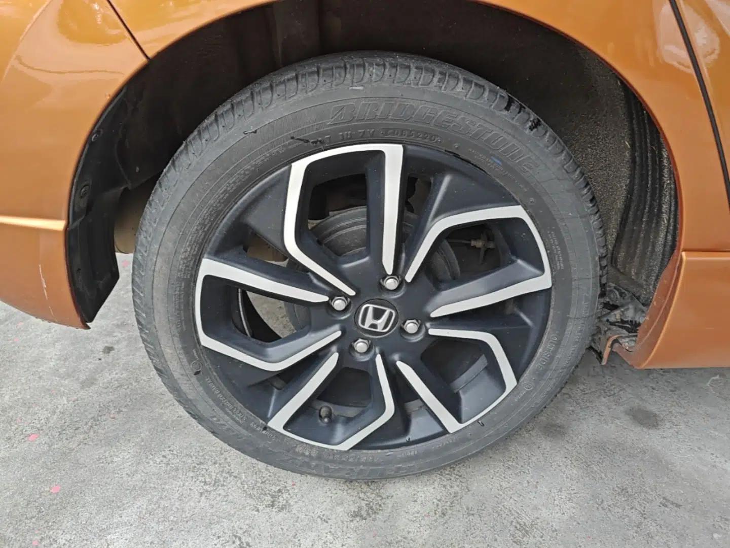 Honda LIFE 2021 1.5L CVT SPORT Heartbeat Edition — миниатюра 11