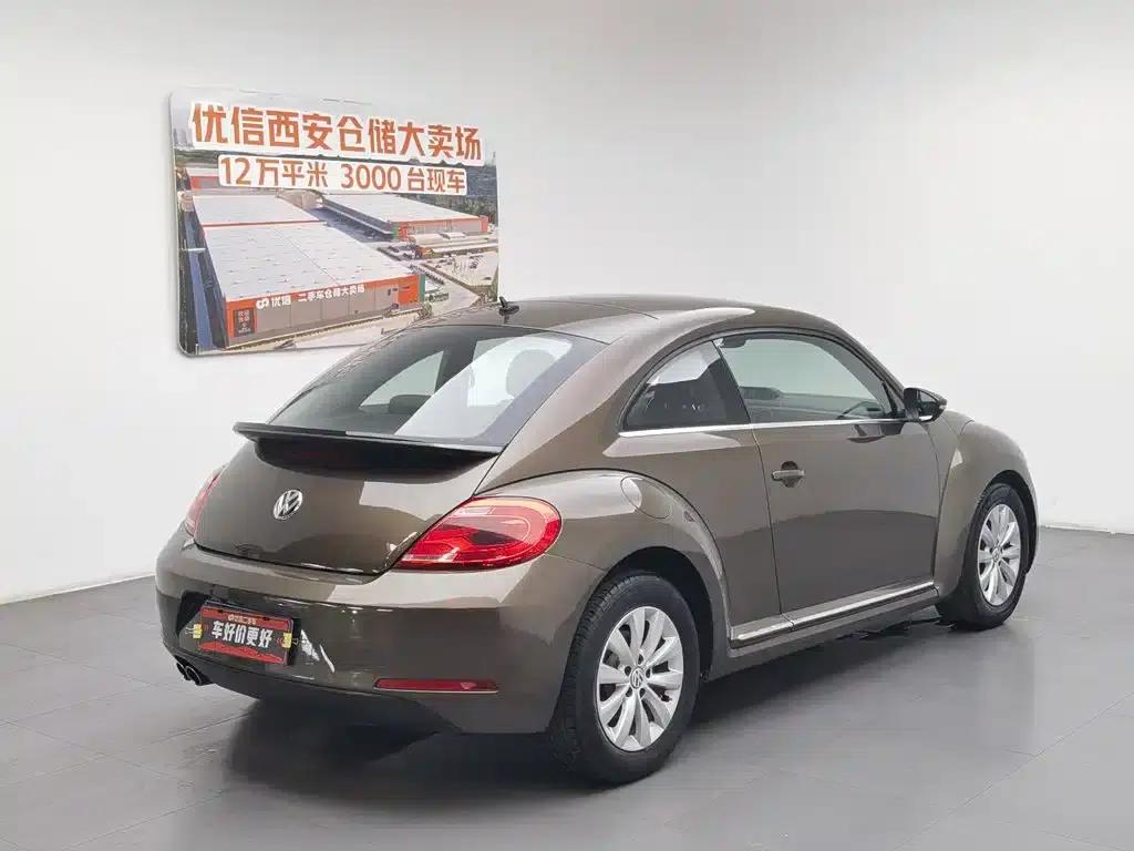 2013 Volkswagen Beetle 1.4TSI Fashion Edition — миниатюра 2