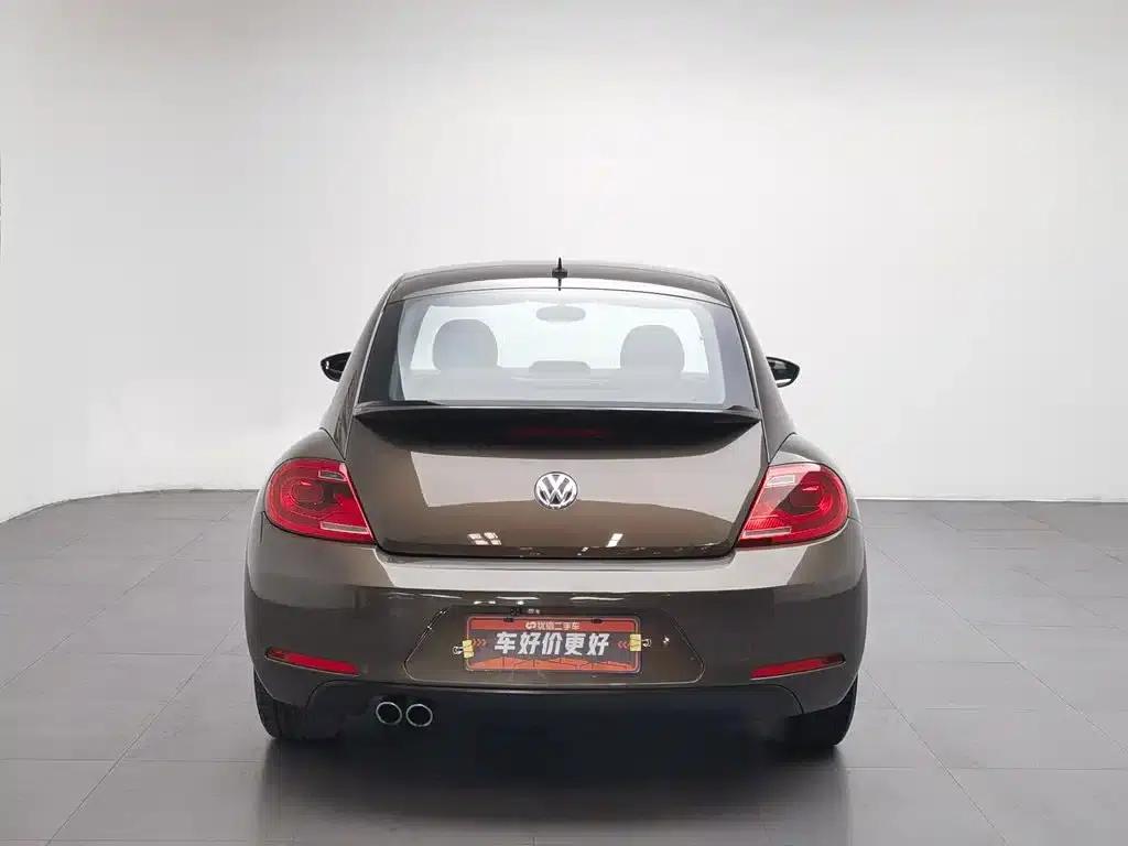 2013 Volkswagen Beetle 1.4TSI Fashion Edition — миниатюра 4