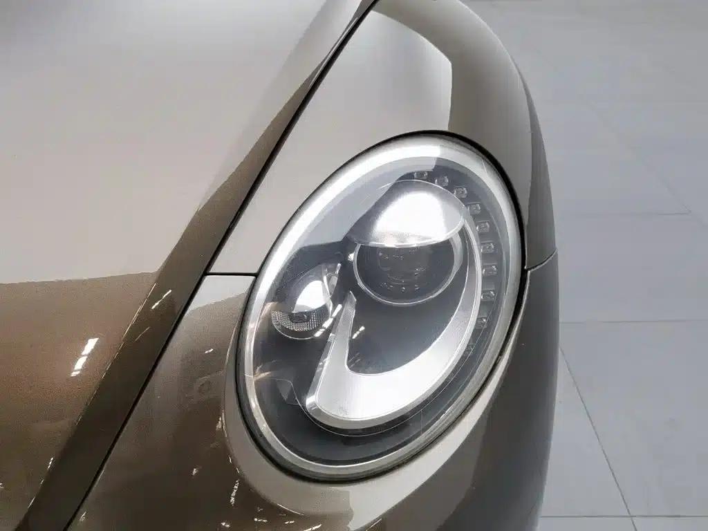 2013 Volkswagen Beetle 1.4TSI Fashion Edition — миниатюра 7