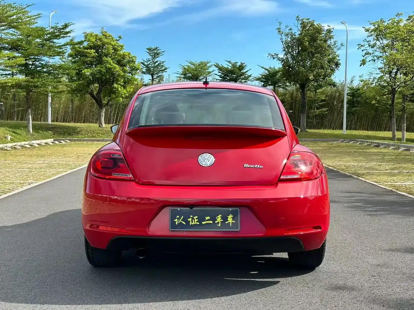 2013 Volkswagen Beetle 1.2TSI Fashion Edition — миниатюра 8