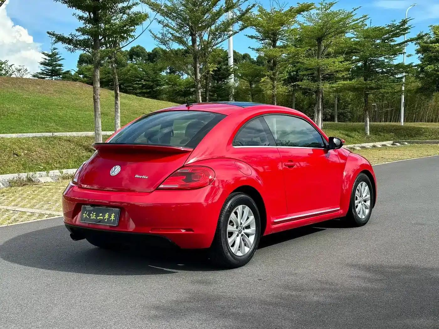 2013 Volkswagen Beetle 1.2TSI Fashion Edition — миниатюра 9