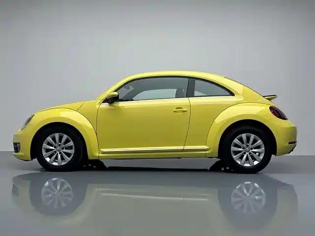 2013 Volkswagen Beetle 1.4TSI Fashion Edition — миниатюра 12