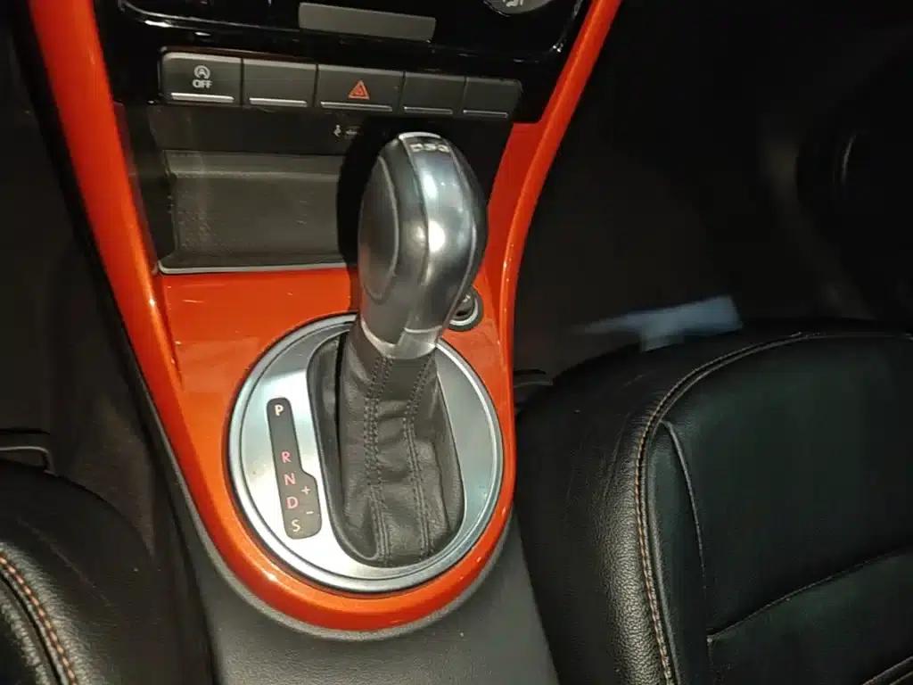 2017 Volkswagen Beetle 180TSI Comfort Edition — миниатюра 14