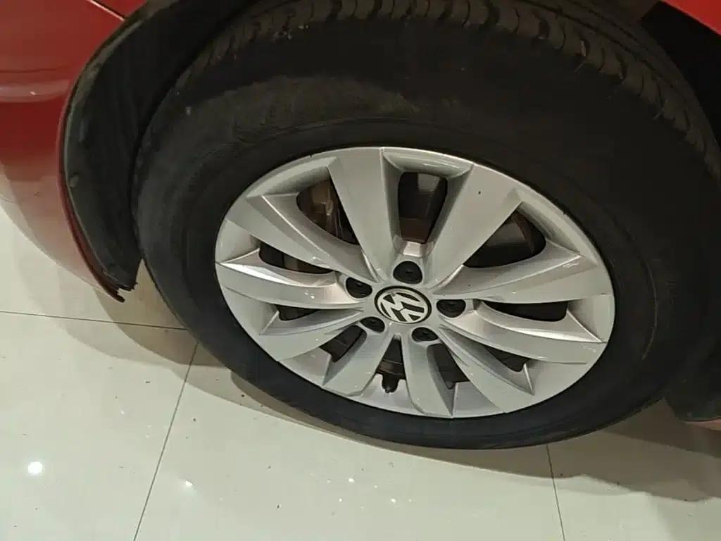 2017 Volkswagen Beetle 180TSI Comfort Edition — миниатюра 23