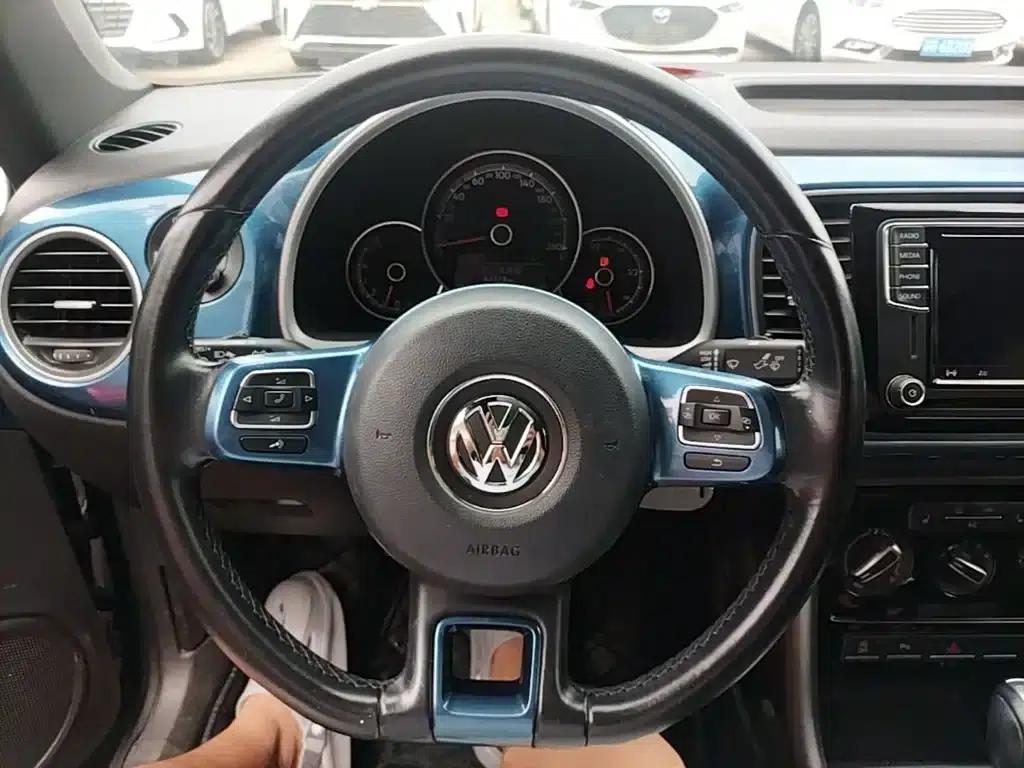 2018 Volkswagen Beetle 180TSI Comfortline — миниатюра 11
