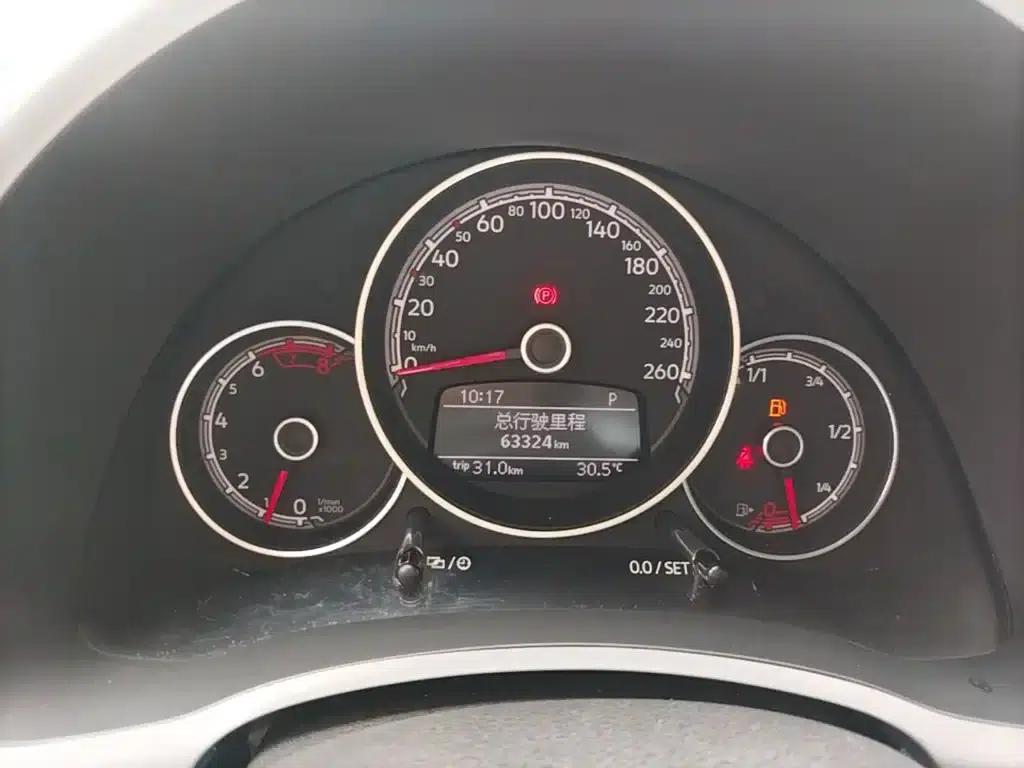 2018 Volkswagen Beetle 180TSI Comfortline — миниатюра 12