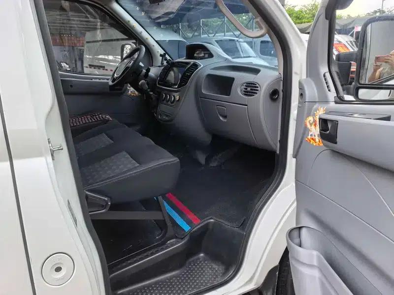 Xintu V80 2021 PLUS 2.0T 6-speed manual transmission, Aoyuntong long wheelbase, mid-roof, 6/7/8/9 seats — миниатюра 6