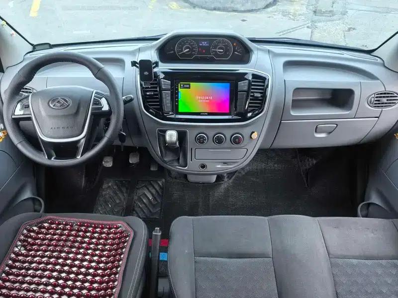 Xintu V80 2021 PLUS 2.0T 6-speed manual transmission, Aoyuntong long wheelbase, mid-roof, 6/7/8/9 seats — миниатюра 7