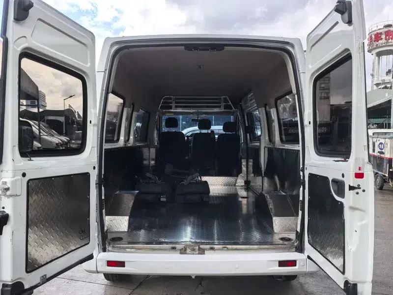 Xintu V80 2021 PLUS 2.0T 6-speed manual transmission, Aoyuntong long wheelbase, mid-roof, 6/7/8/9 seats — миниатюра 9