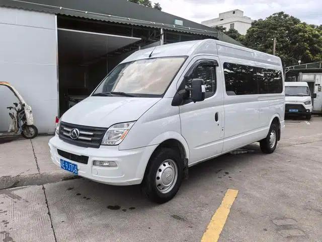 Xintu V80 2021 PLUS 2.0T 6-speed manual transmission, Aoyuntong long wheelbase, mid-roof, 6/7/8/9 seats