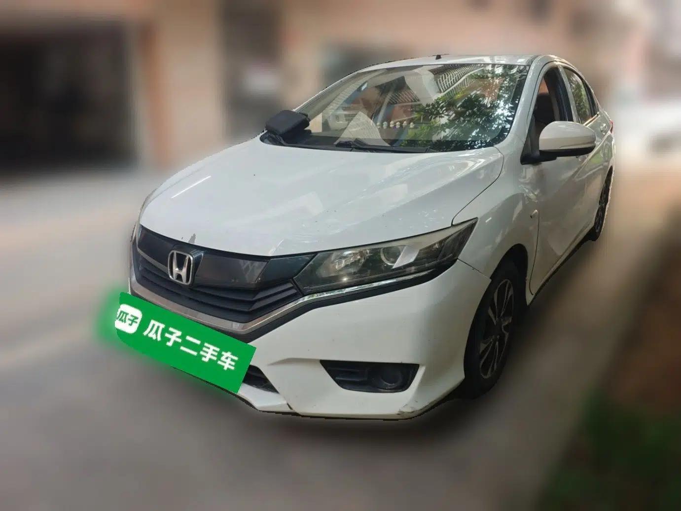 Honda Greiz 2016 1.5L CVT Classic Edition — миниатюра 1