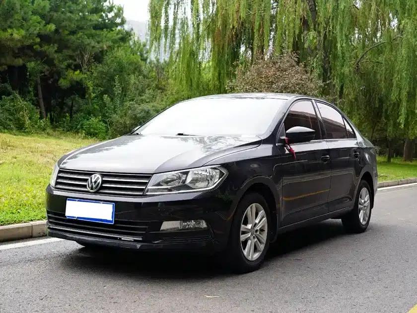 Santana 2016 1.6L Manual Comfort Edition — миниатюра 1