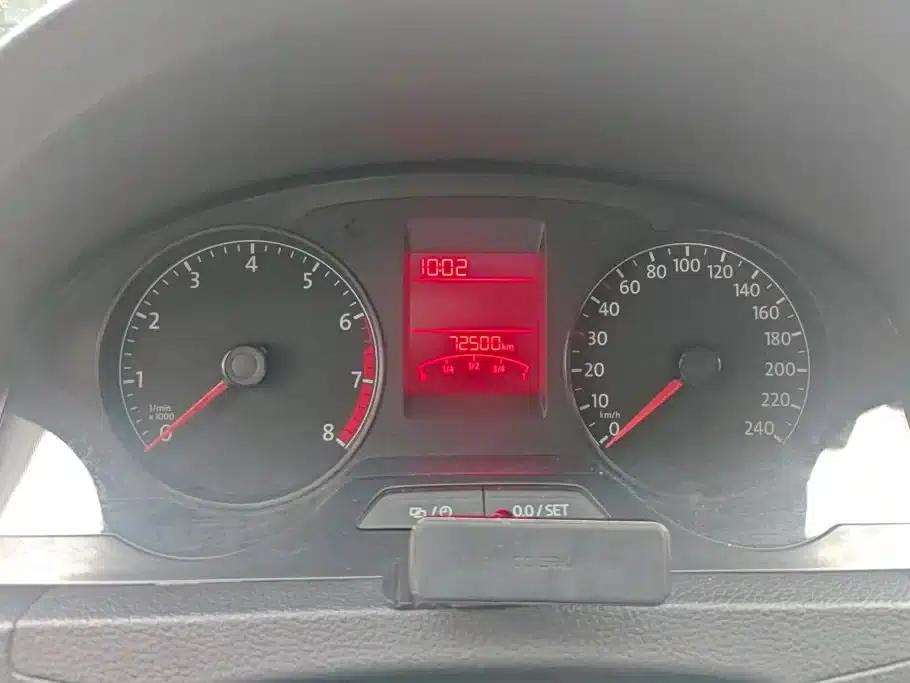 Santana 2015 1.6L Manual Fashion Edition — миниатюра 14