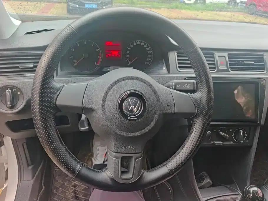 Santana 2015 1.6L Manual Fashion Edition — миниатюра 15