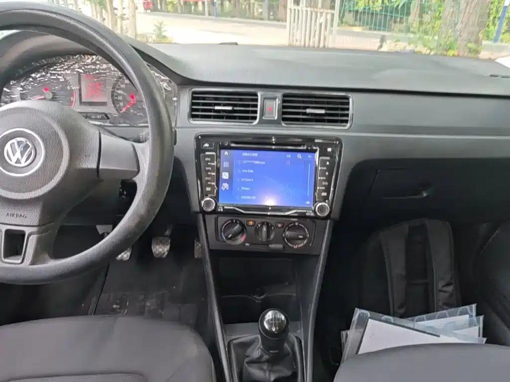 Santana 2015 1.6L Manual Fashion Edition — миниатюра 13