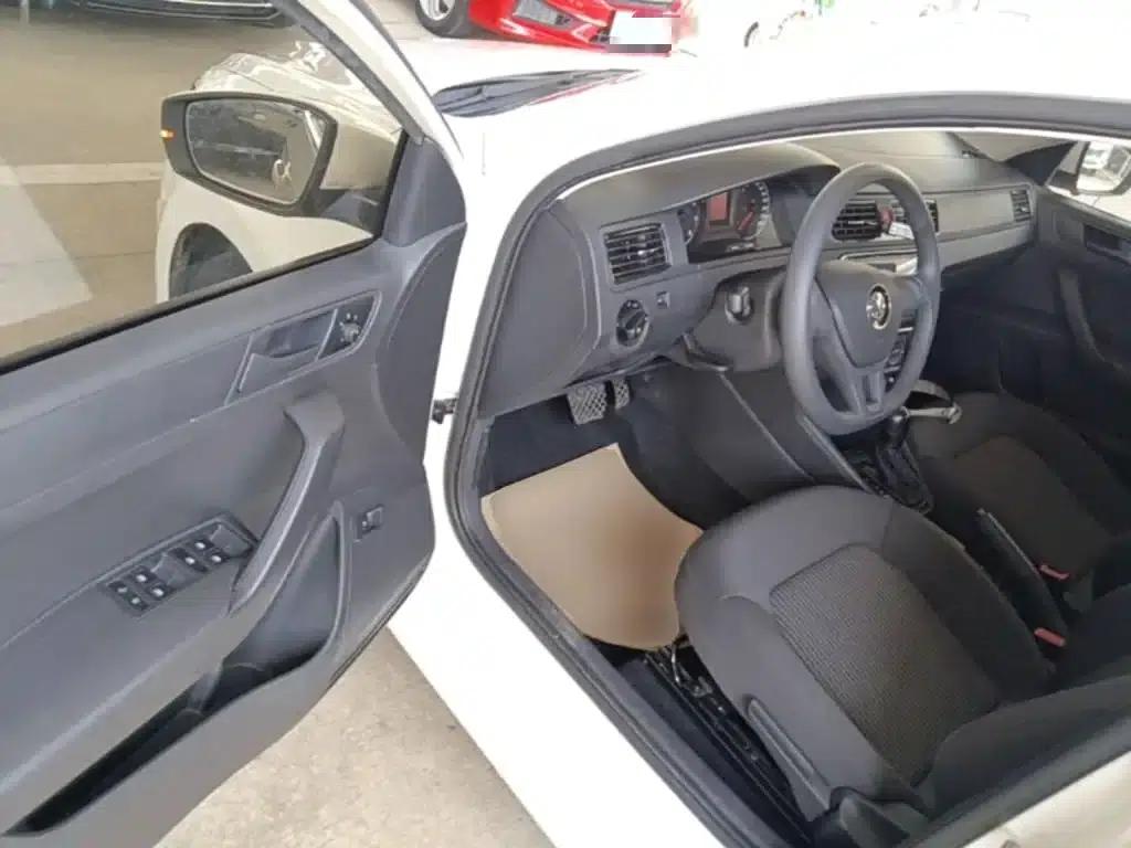Santana 2021 1.5L Automatic Fashion Edition — миниатюра 16