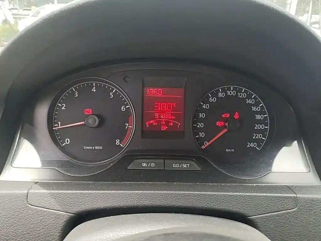 Santana 2015 1.4L Manual Fashion Edition — миниатюра 18