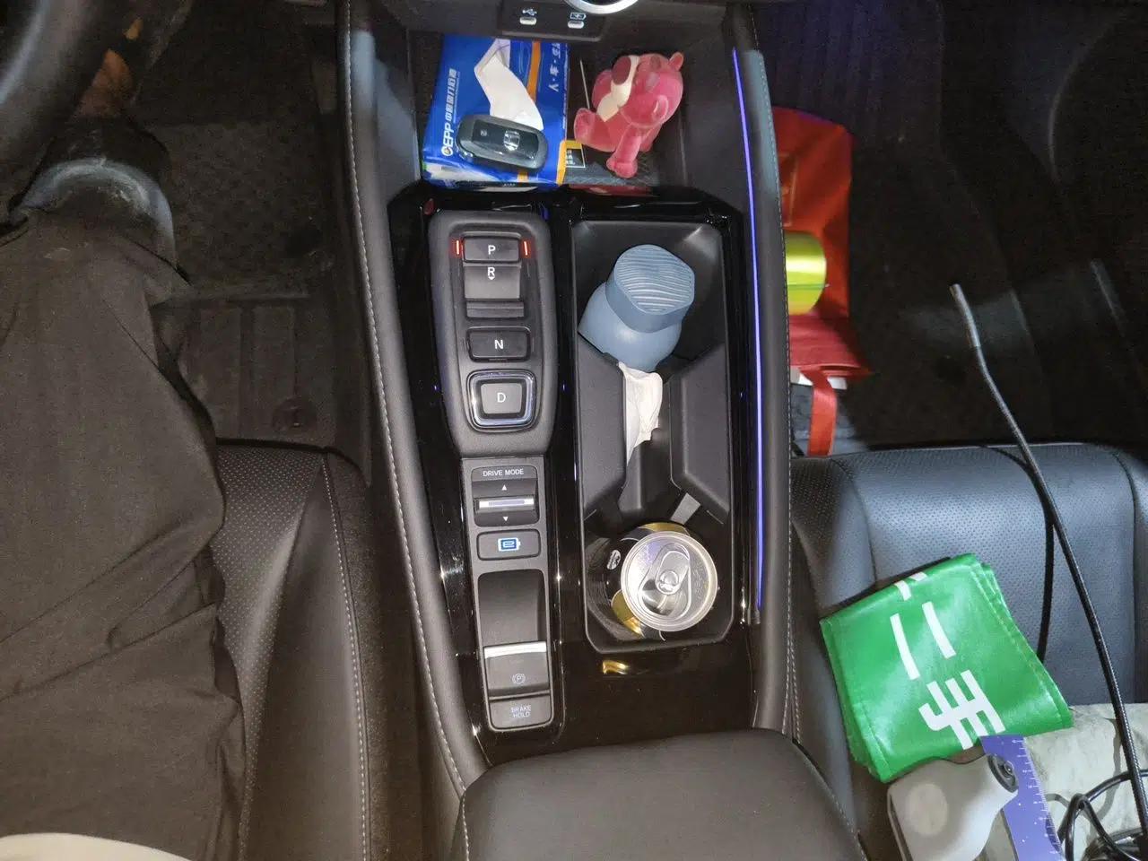 Honda Accord New Energy 2023 2.0L ePHEV Prestige Edition — миниатюра 14