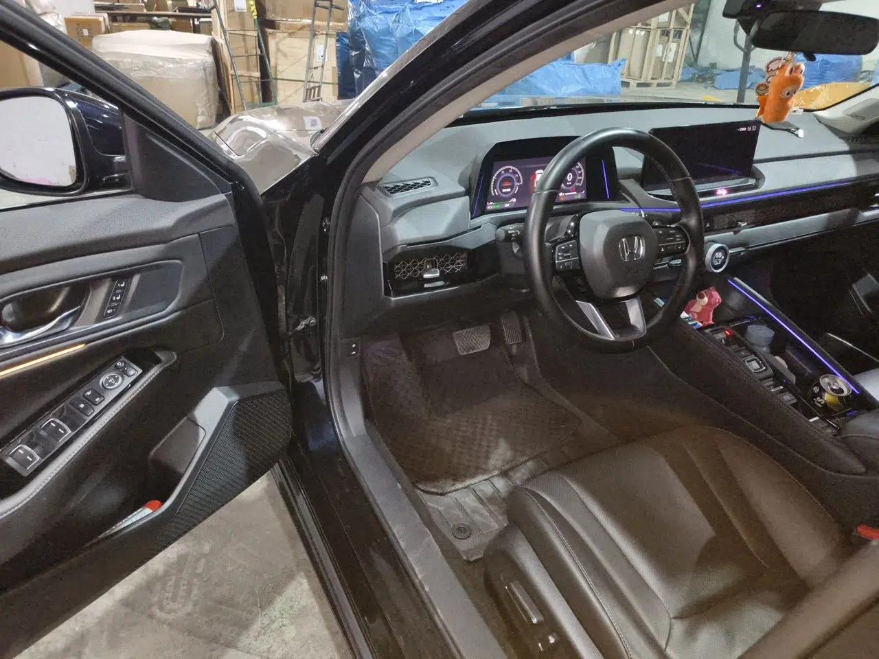 Honda Accord New Energy 2023 2.0L ePHEV Prestige Edition — миниатюра 16