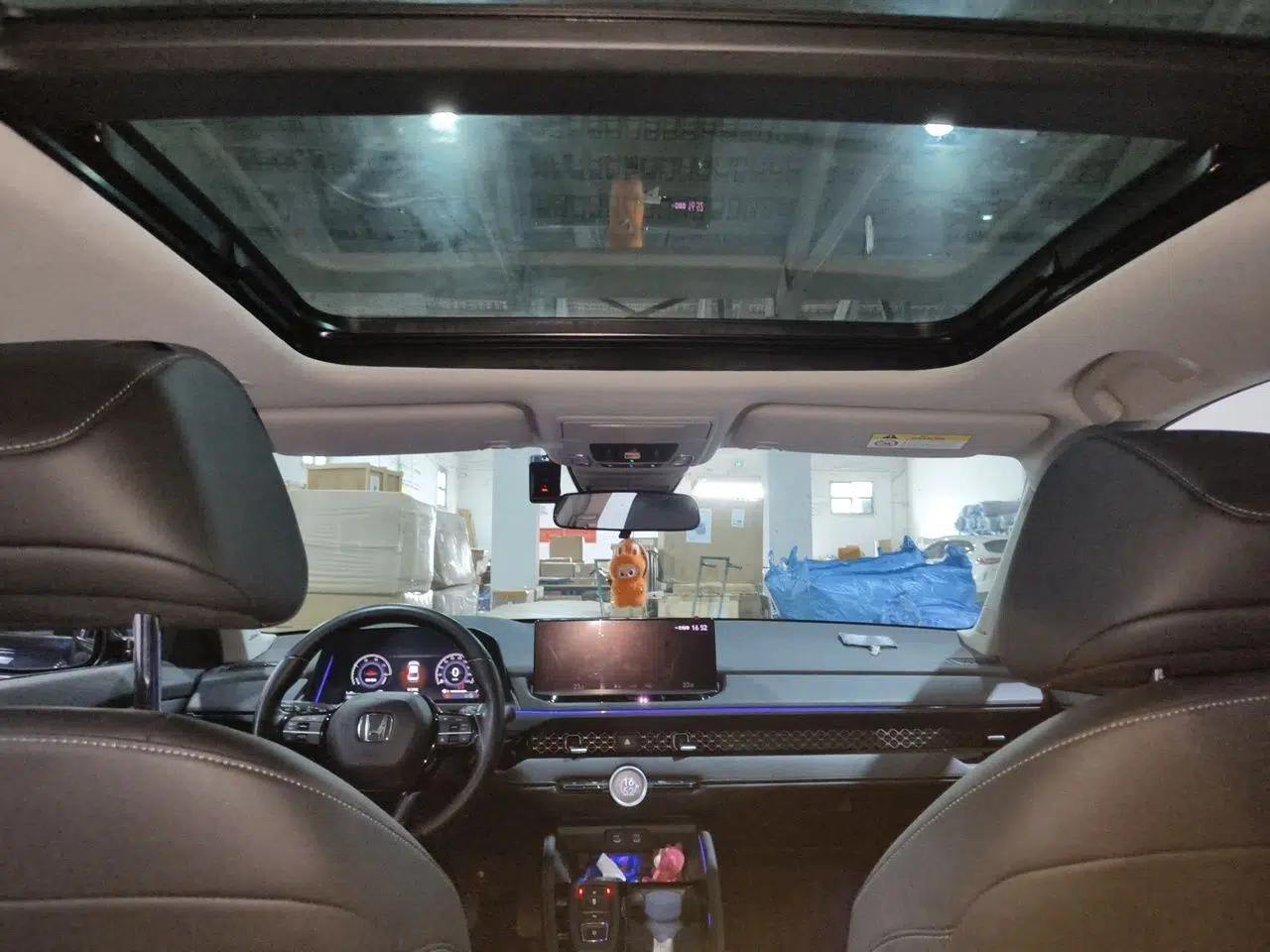 Honda Accord New Energy 2023 2.0L ePHEV Prestige Edition — миниатюра 18