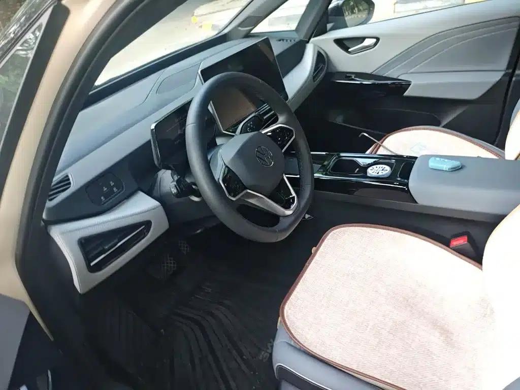 Volkswagen ID.3 2025 Facelift Smart Edition Outstanding Version — миниатюра 6