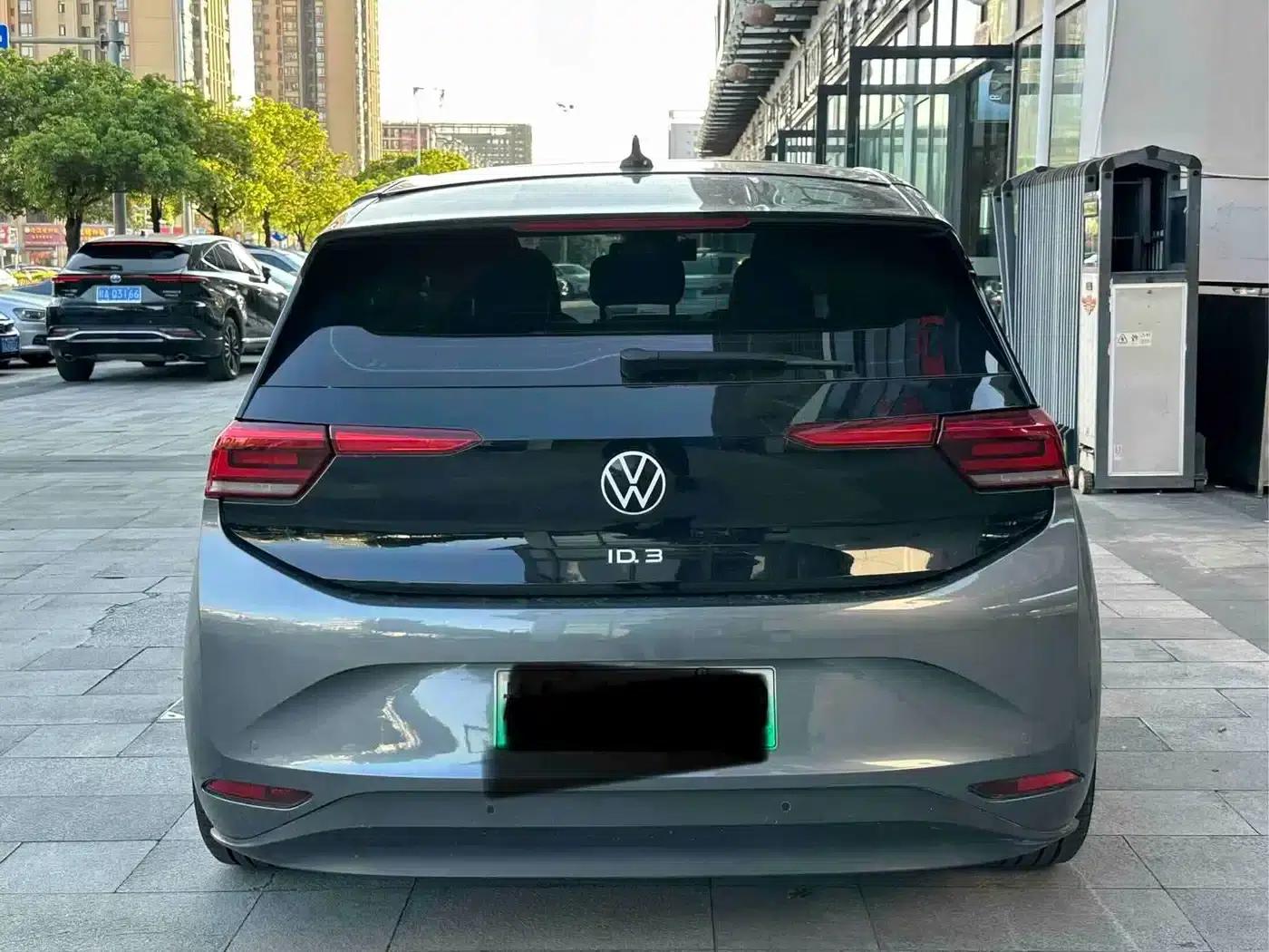 Volkswagen ID.3 2024 Outstanding Edition — миниатюра 5