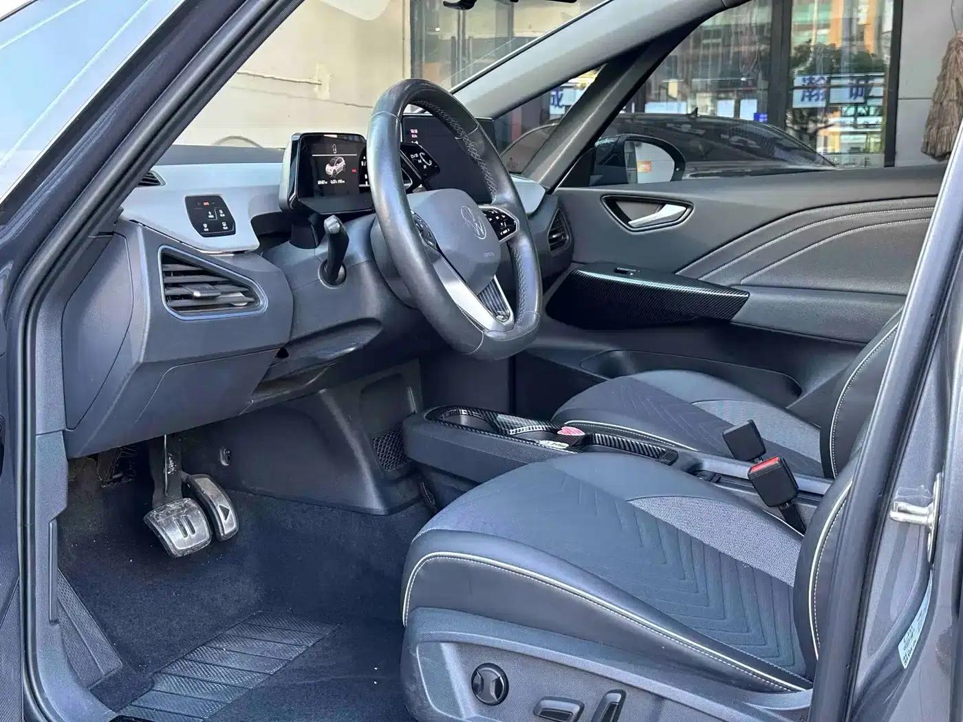 Volkswagen ID.3 2024 Outstanding Edition — миниатюра 6