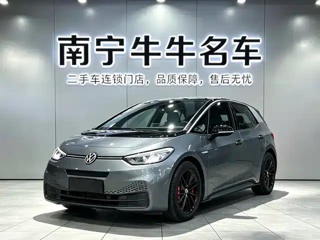 Volkswagen ID.3 2024 Outstanding Edition