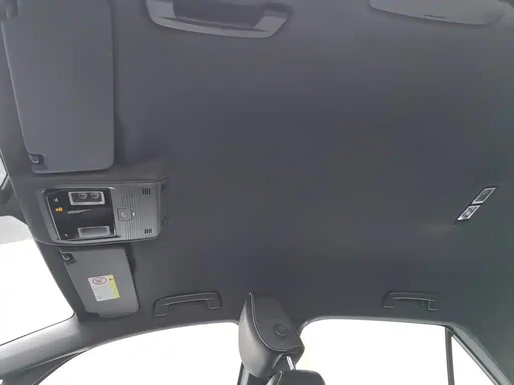 Volkswagen ID.3 2023 Upgraded Pure Smart Edition — миниатюра 14
