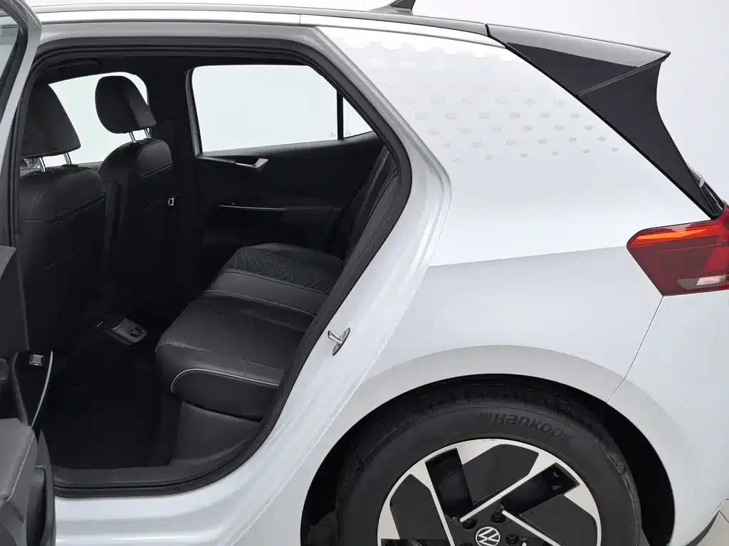 Volkswagen ID.3 2023 Upgraded Pure Smart Edition — миниатюра 15