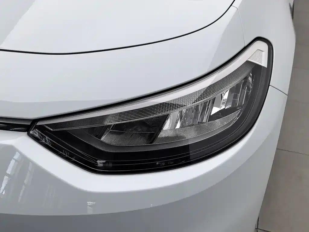 Volkswagen ID.3 2023 Upgraded Pure Smart Edition — миниатюра 7