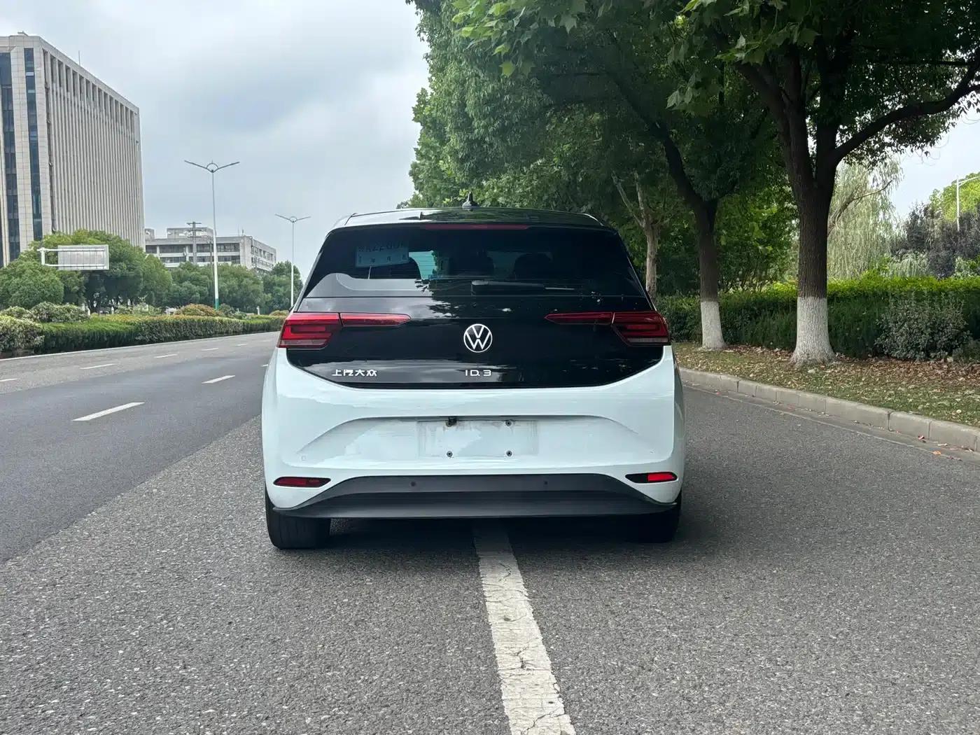 Volkswagen ID.3 2023 Pure Smart Edition — миниатюра 7