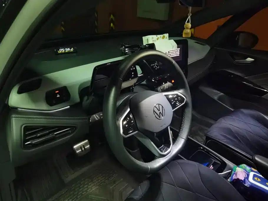Volkswagen ID.3 2024 Outstanding Edition — миниатюра 12