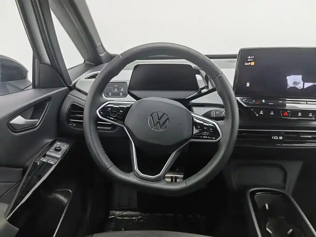 Volkswagen ID.3 2024 Outstanding Edition — миниатюра 11