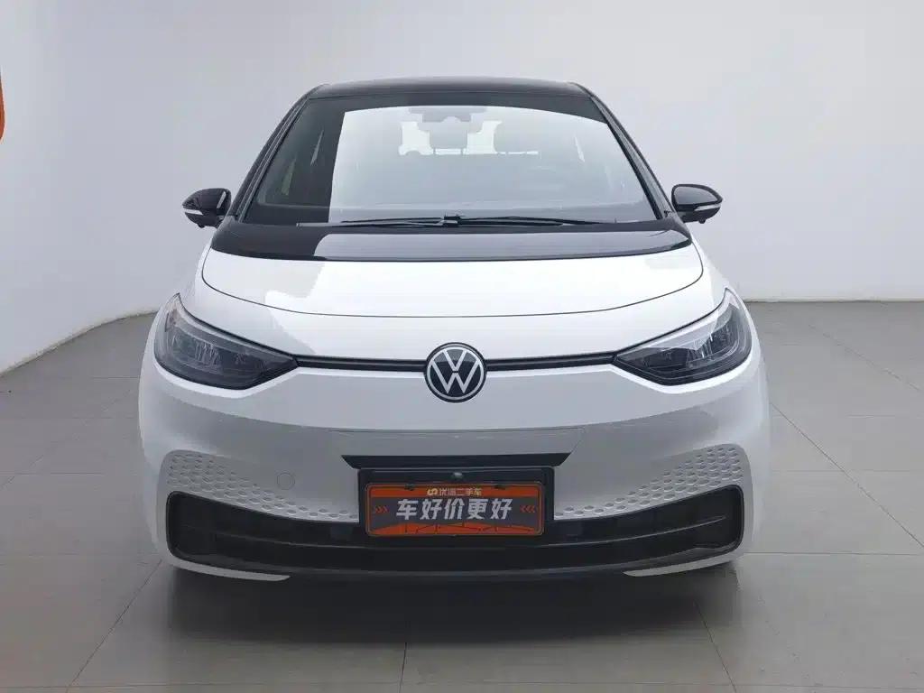 Volkswagen ID.3 2024 Outstanding Edition — миниатюра 3