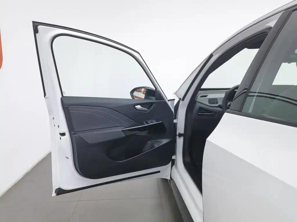 Volkswagen ID.3 2024 Outstanding Edition — миниатюра 8