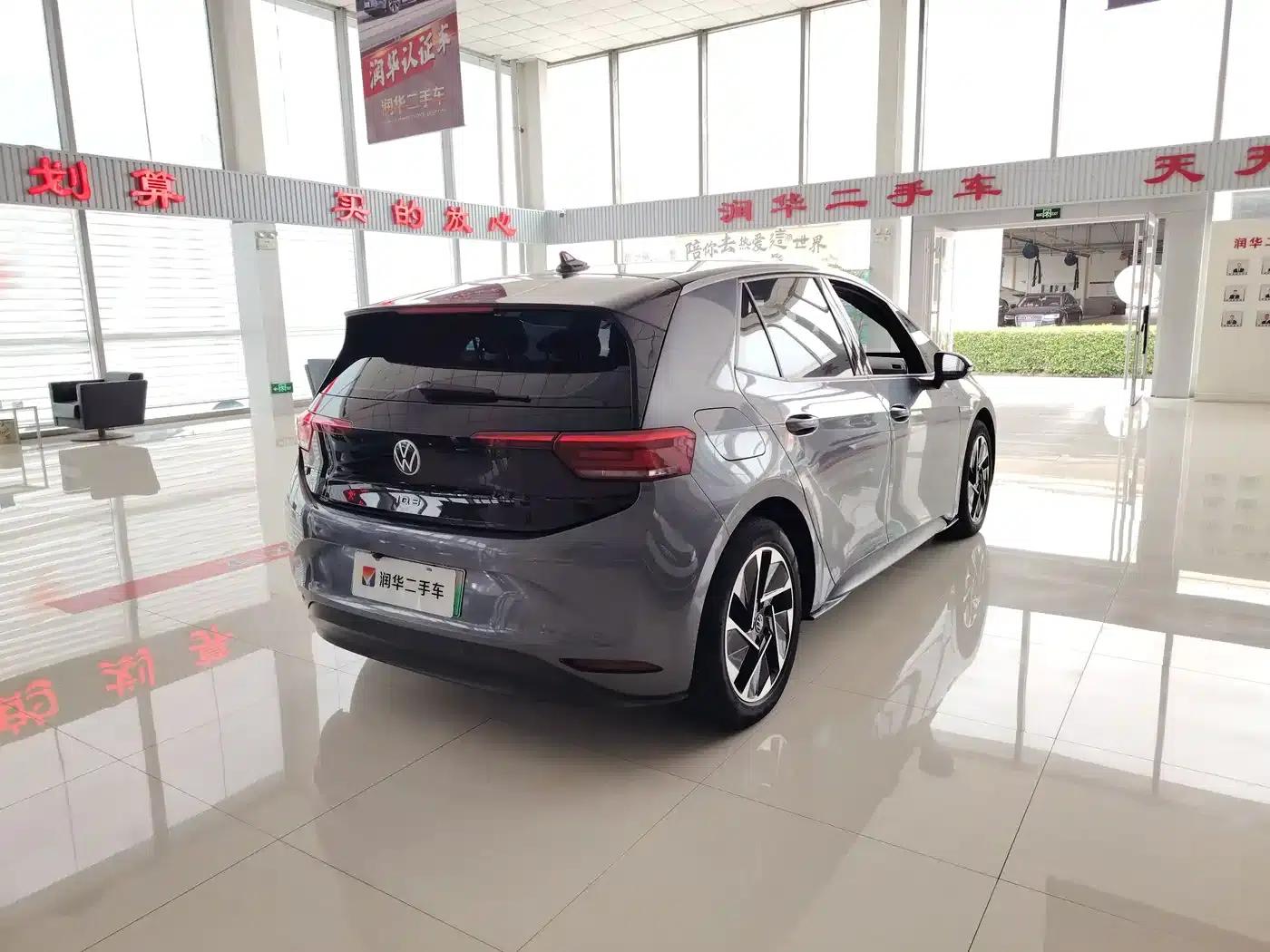 Volkswagen ID.3 2023 Upgraded Pure Smart Edition — миниатюра 12