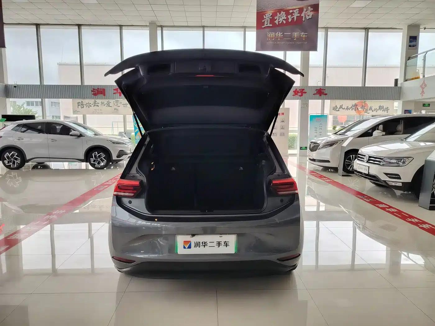 Volkswagen ID.3 2023 Upgraded Pure Smart Edition — миниатюра 13