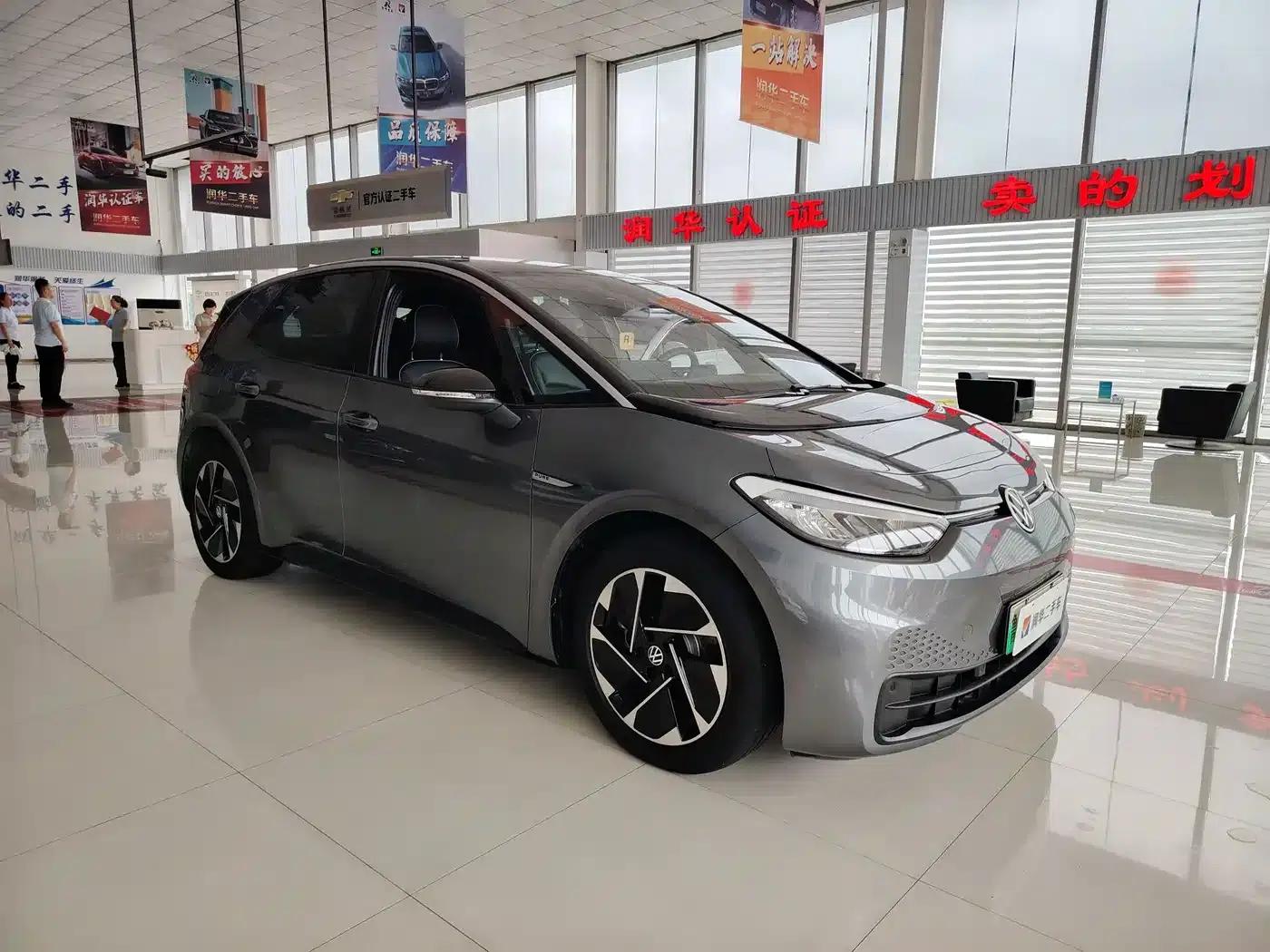 Volkswagen ID.3 2023 Upgraded Pure Smart Edition — миниатюра 3