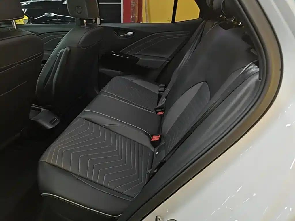 Volkswagen ID.3 2025 Smart Edition - Outstanding Version — миниатюра 17